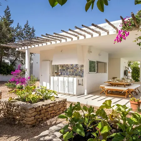 Villa Luxury Panoramic Sea View, Ibiza 1005 *