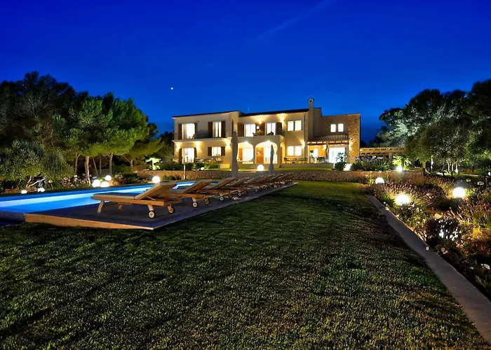 Villa Luxury Panoramic Sea View, Ibiza 1005 *